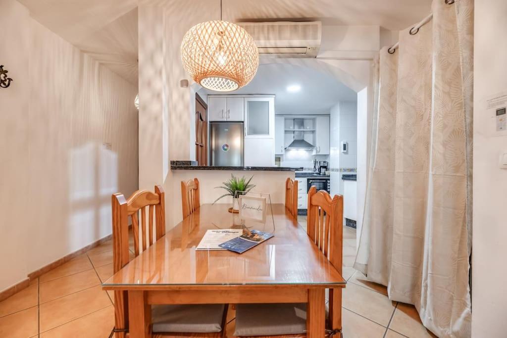 Encantador Apartamento Cerca Del Mar Málaga Exteriör bild