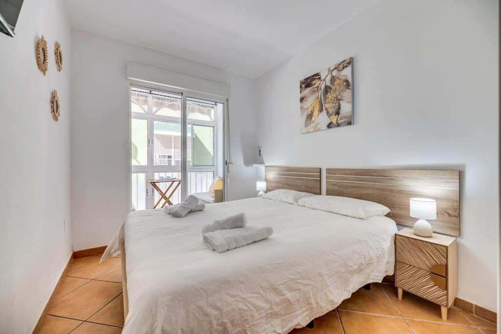 Encantador Apartamento Cerca Del Mar Málaga Exteriör bild