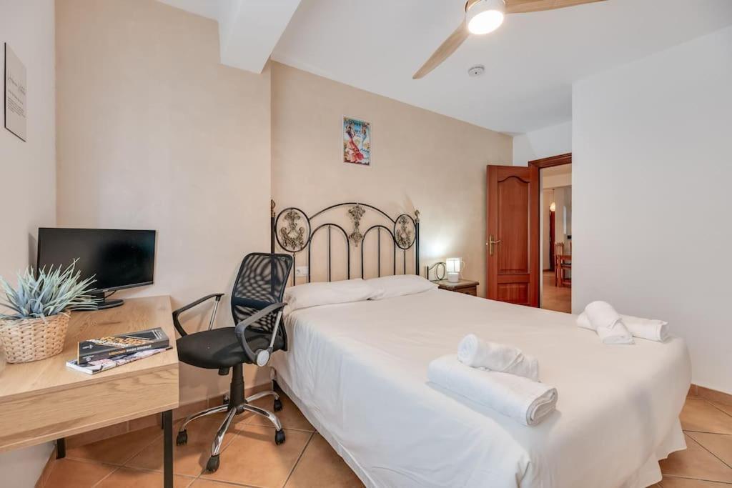 Encantador Apartamento Cerca Del Mar Málaga Exteriör bild