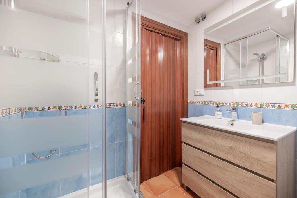 Encantador Apartamento Cerca Del Mar Málaga Exteriör bild